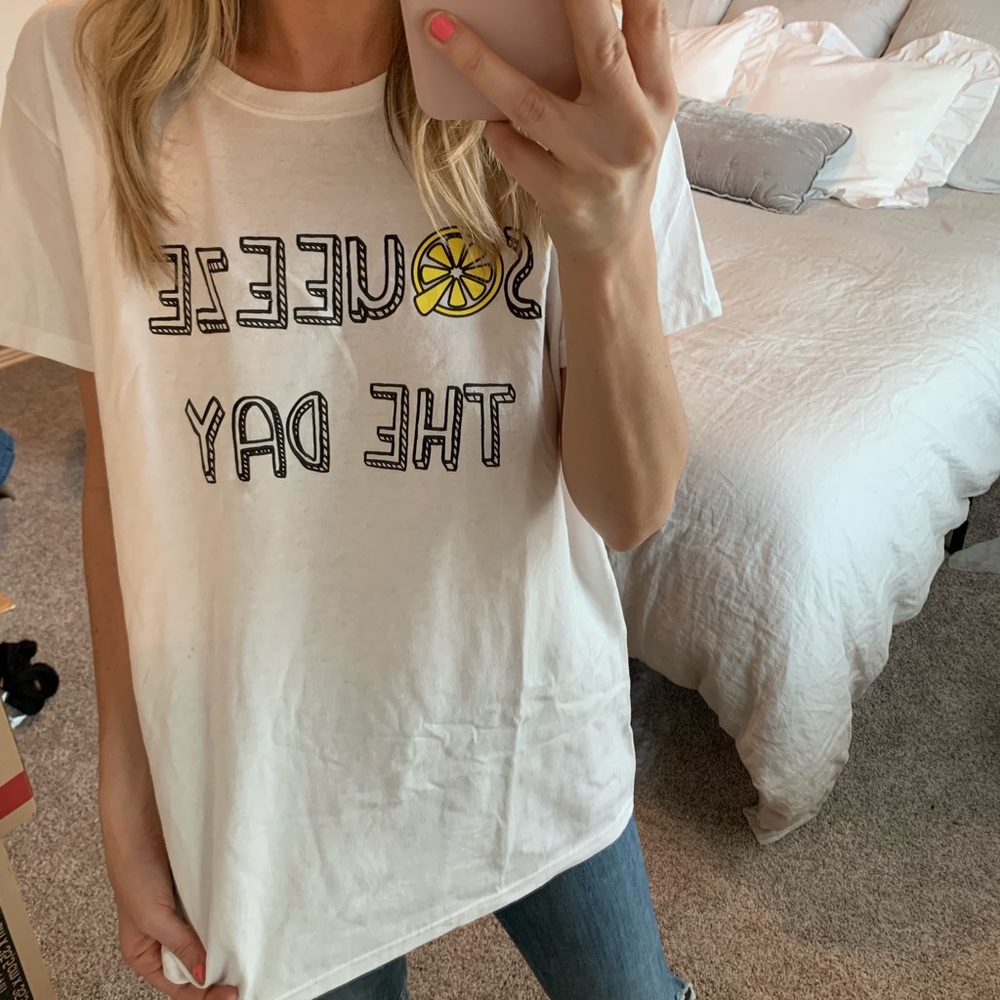 Cute lemon tee